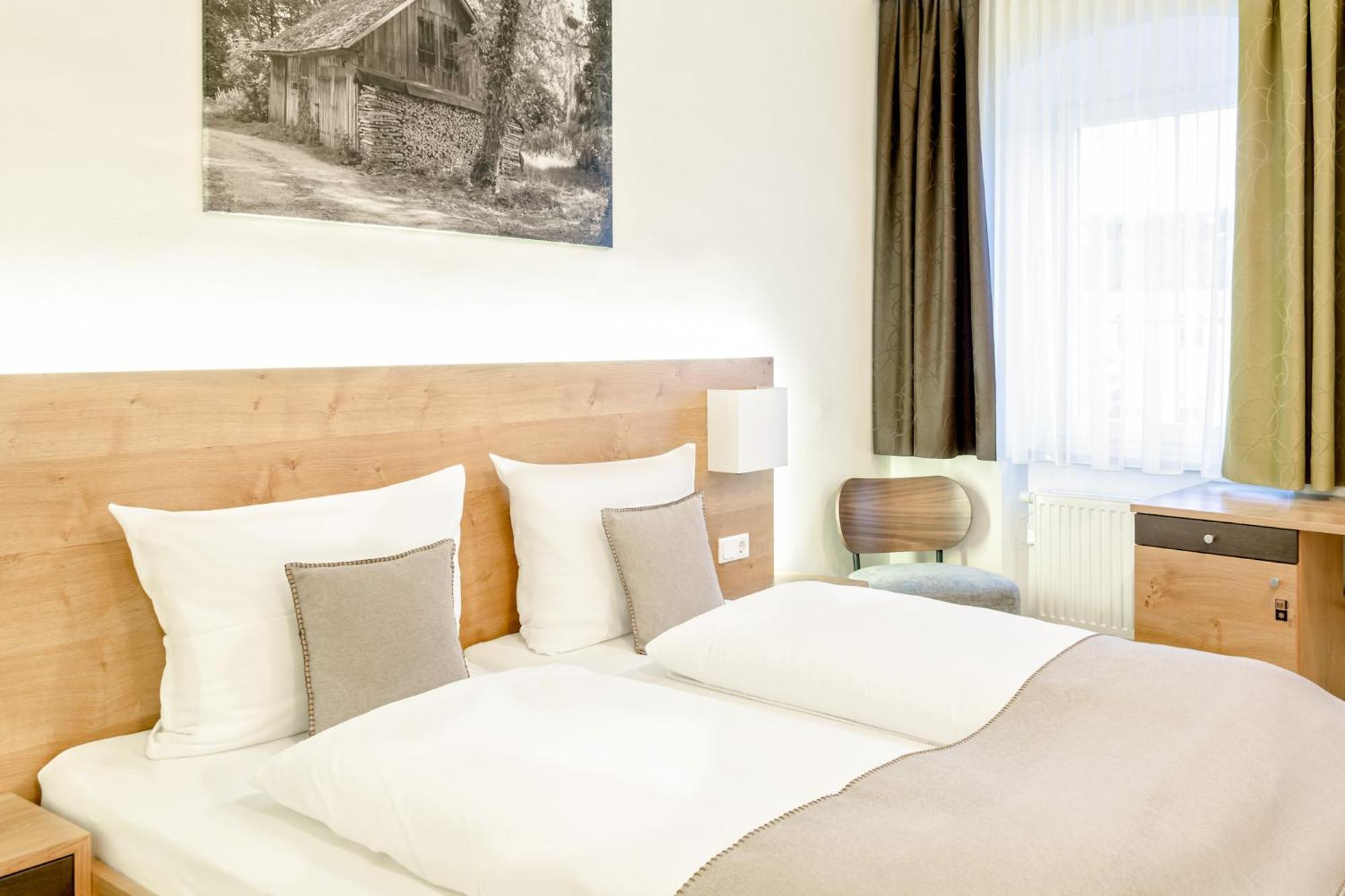 Fruhstuckshotel Scharinger Haag am Hausruck 외부 사진